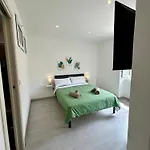 Zar 7 Apartamento *